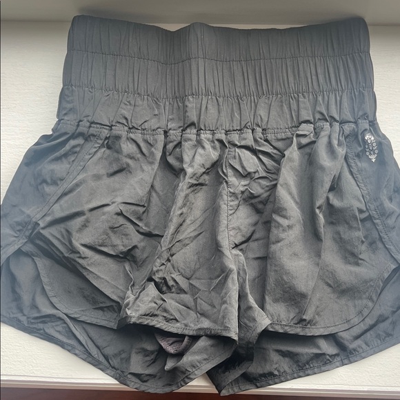 Free People Movement Black The Way Home Short SZ small Activewear Run Train Gym - Picture 2 of 10